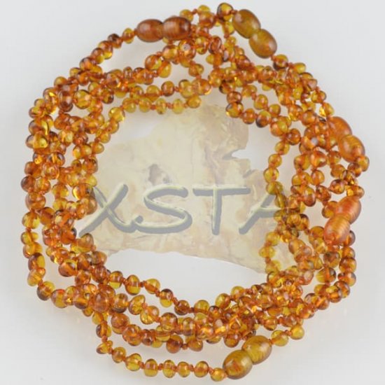 Light cognac polished teething necklace